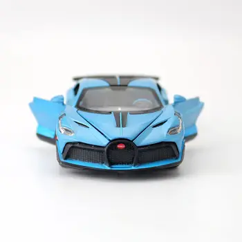 1:32 Masto Bugatti DIVO Super Žaislas Automobilis Diecast Žaislo Modelis, Traukti Atgal, Garso ir Šviesos Durų Openable Švietimo Dovanų Kolekcija Nuotrauka 5